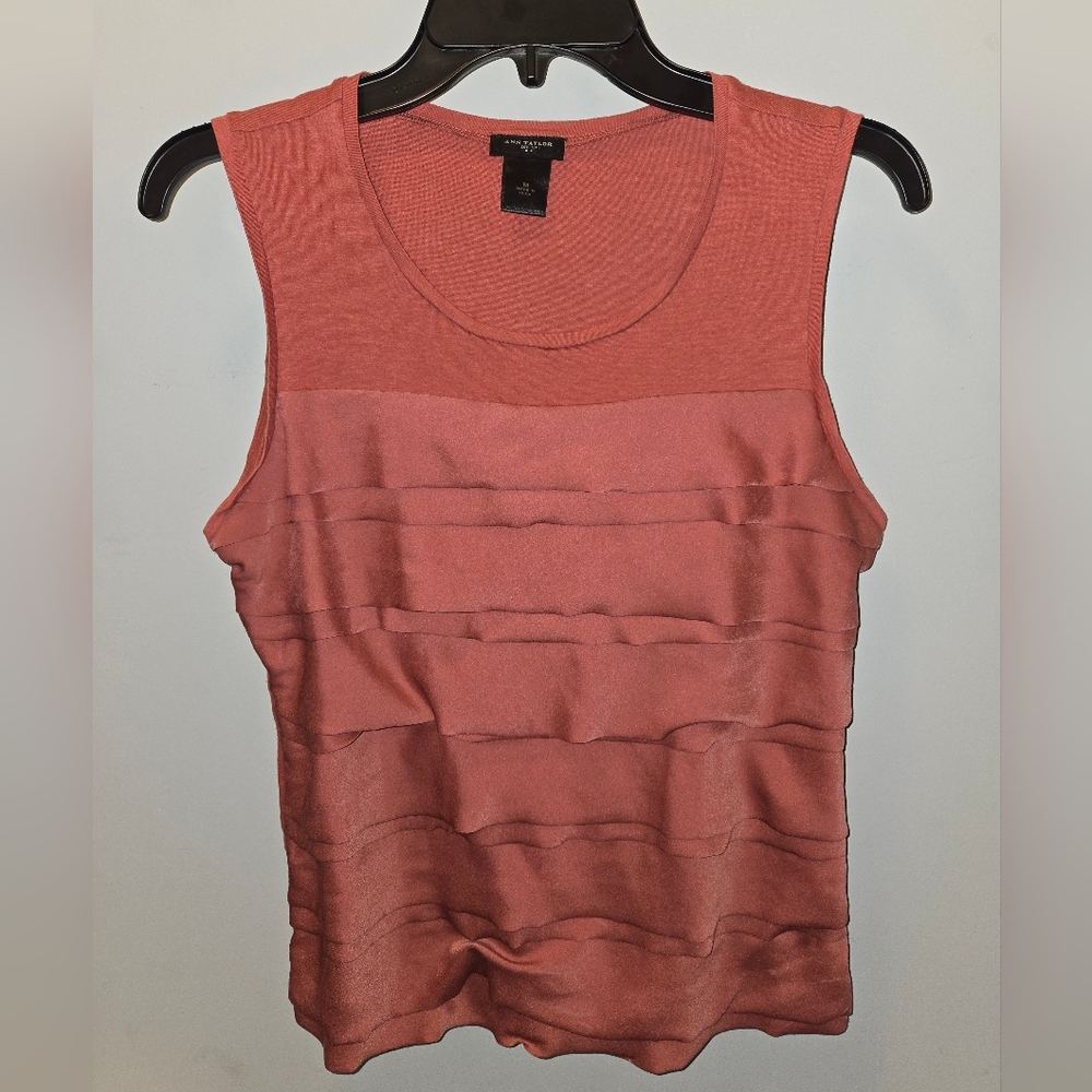 Women's Pink Sleeveless Top